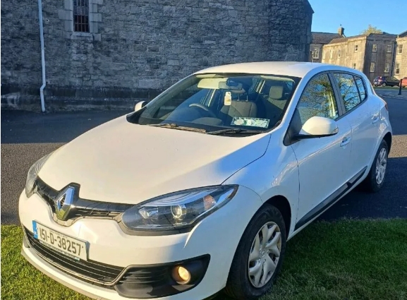 RENAULT MEGANE 2012 ONLY 128KM 1.5DCI