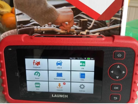 LAUNCH CRP123X AutoVIN Service Diagnostics