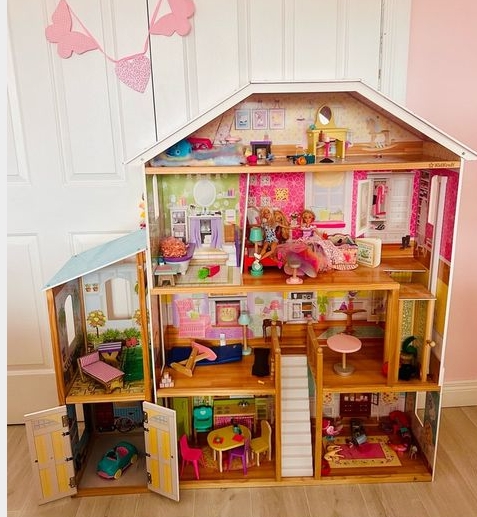 4FT Wooden Dolls House Mansion